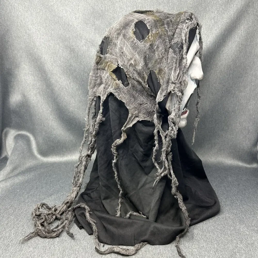 Vintage Easter Unlimited Ghoul Shroud Mask Fun World Ghost Face Screamer Zombie